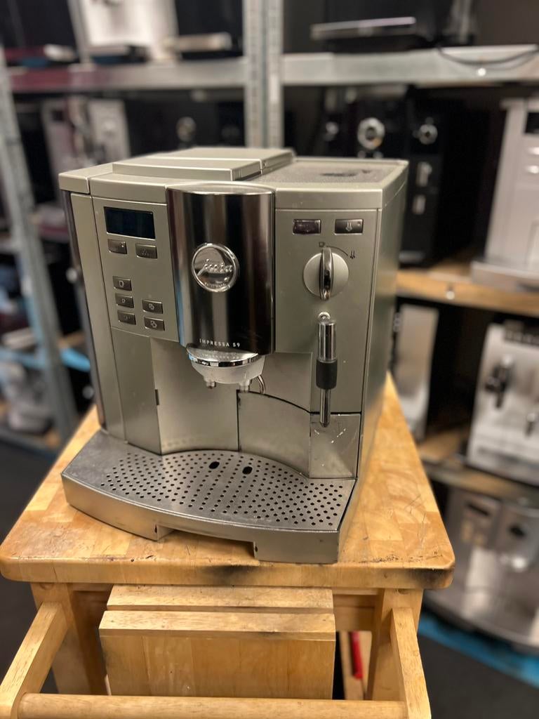 Jura s 9, Witgoed en Apparatuur, Koffiezetapparaten, Info@jura.com, 10 kopjes of meer, Koffiemachine, Ophalen of Verzenden