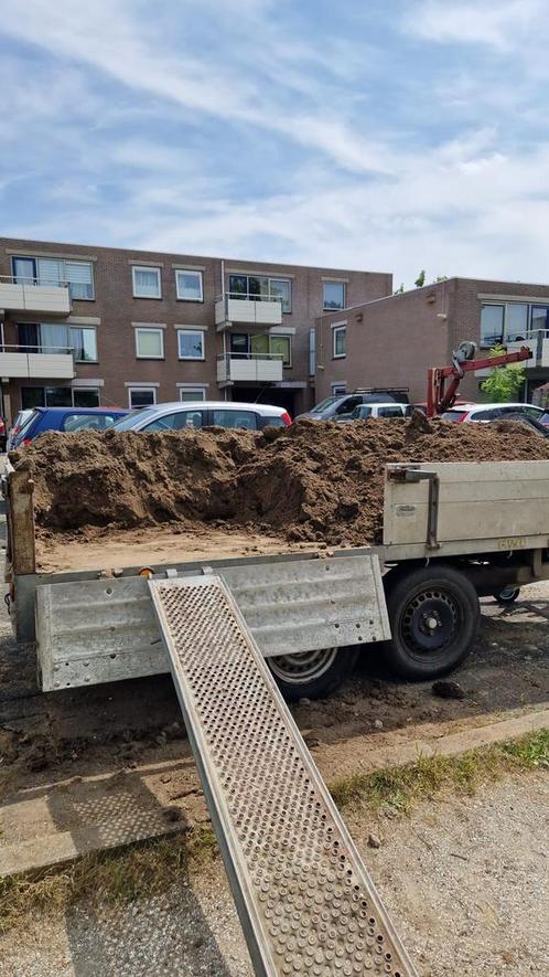 Grond afvoeren regio nijmegen beuningen wijchen aanhanger, Tuin en Terras, Zand, Overige typen, Ophalen