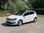 Volkswagen Polo 1.2 TSI BlueMotion Highline PANO I LED I PDC, Voorwielaandrijving, Gebruikt, Open dak, 4 cilinders