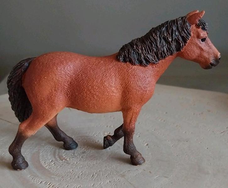 Schleich dartmoor merrie, Verzamelen, Dierenverzamelingen, Zo goed als nieuw, Beeldje of Figuurtje, Paard, Ophalen of Verzenden