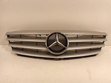 Grille Mercedes-Benz B-Klasse beschikbaar voor biedingen