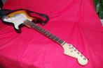 gitaar Electrisch  goede heldere klang ., Ophalen of Verzenden, Zo goed als nieuw, Semi-solid body, Overige merken
