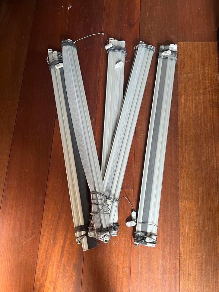 GRATIS: 5 Plissé gordijnen Cosiflor, Huis en Inrichting, Stoffering | Gordijnen en Lamellen, Gebruikt, 150 tot 200 cm, 50 tot 100 cm