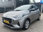 Hyundai i10 1.0 Comfort Smart 1e eig Nav Camera Apple 12 mnd, Voorwielaandrijving, Stof, Gebruikt, 899 kg