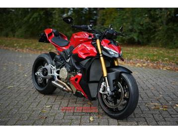 Ducati Streetfighter V4 S | Full Titanium Akra! (bj 2025) beschikbaar voor biedingen