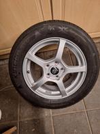 Zeer goede band 205/60 R16 op nieuwe Lichtmetalen Velg, Ophalen, 16 inch, Banden en Velgen, Nieuw