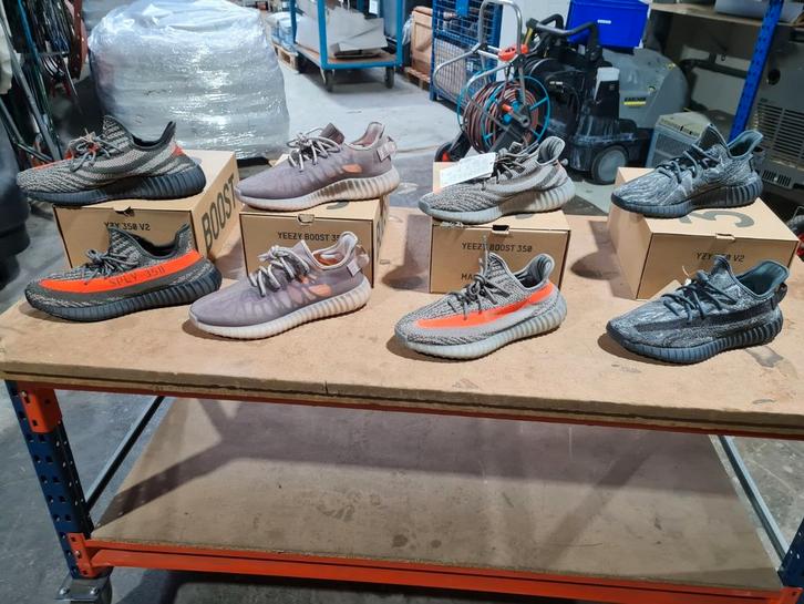 Adidas Yeezy Boost 350 V2 Schoenen, Kleding | Heren, Schoenen, Nieuw, Ophalen of Verzenden