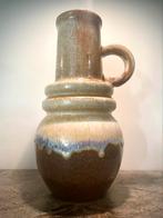 Prachtige vintage vaas origineel West Germany 27 cm hoog, Overige kleuren, Aardewerk of Porselein, Ophalen of Verzenden, Zo goed als nieuw
