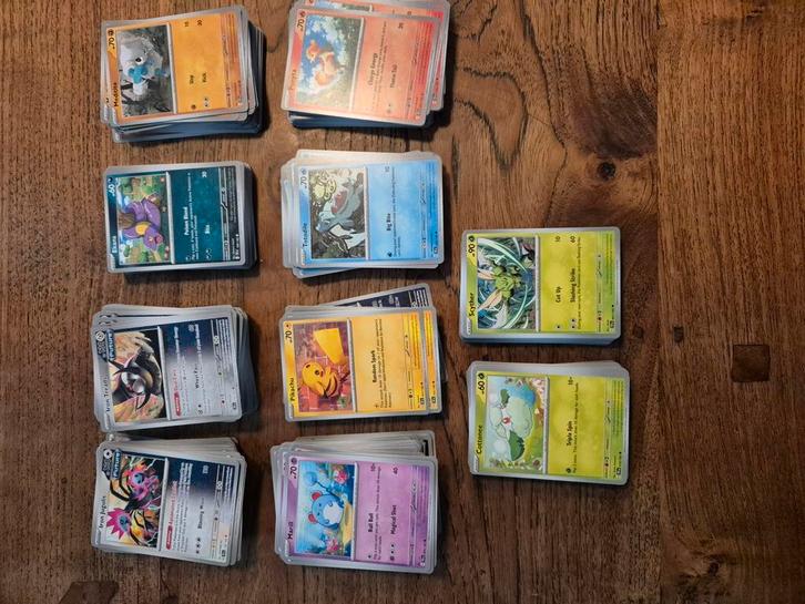 Bulk temporal forces 162 +/- 575 kaarten, Hobby en Vrije tijd, Verzamelkaartspellen | Pokémon, Zo goed als nieuw, Meerdere kaarten