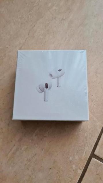 Apple AirPods Pro (2nd generation) NIEUW IN DOOS beschikbaar voor biedingen