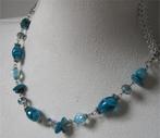 Vintage ketting met turquoise glaskralen, Ophalen of Verzenden, Zo goed als nieuw, Overige kleuren, Overige materialen