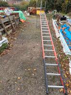 Kunststof ladder - 20 sporten, Doe-het-zelf en Verbouw, Ladders en Trappen, Ophalen, Zo goed als nieuw, Ladder, 4 meter of meer