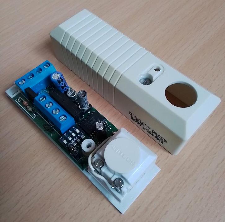 Aritech Glasbreuk sensor, Hobby en Vrije tijd, Elektronica-componenten, Zo goed als nieuw, Ophalen