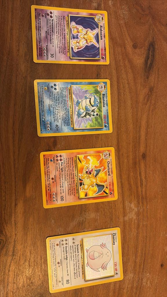 Pokémon Base Set Compleet + 1st Edition / Bulk, Hobby en Vrije tijd, Verzamelkaartspellen | Pokémon, Gebruikt, Meerdere kaarten