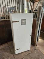 Zadelkast van hout 62,5 x 60,5 x 139,5, Dieren en Toebehoren, Stalling en Weidegang, Toebehoren, 1 paard of pony