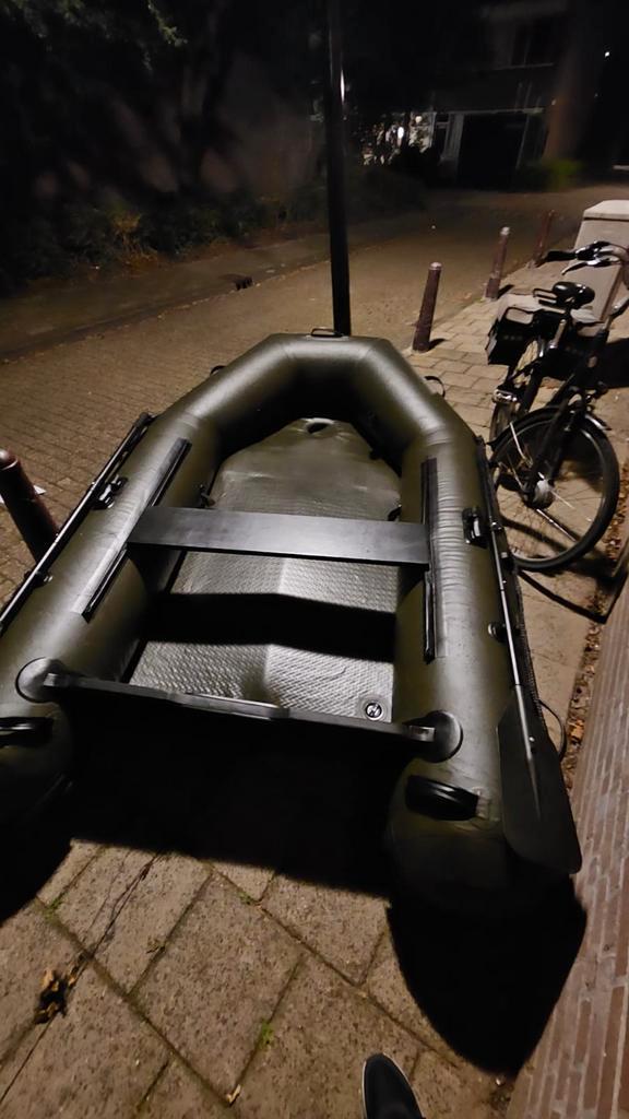 TEAB Visboot - Ideaal voor karpervissen!, Watersport en Boten, Hengelsport | Algemeen, Zo goed als nieuw, Ophalen