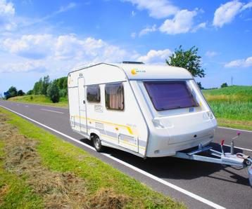 Delta Euroliner 3900 TZV treinzit en vast bed en voortent beschikbaar voor biedingen
