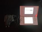 Nintendo DS Lite Roze - Inclusief Oplader, Spelcomputers en Games, Spelcomputers | Nintendo DS, Ophalen of Verzenden, Gebruikt