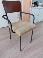 3 eetkamer stoelen Skola van By-Boo, Huis en Inrichting, Stoelen, Ophalen, Zo goed als nieuw, Overige kleuren