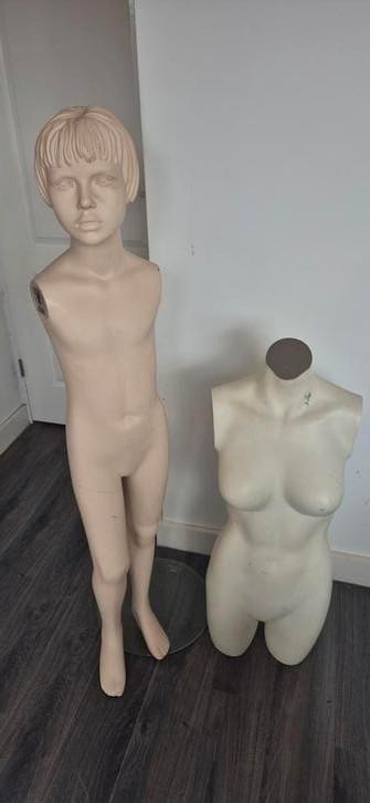 Pasppoppen dames en kind, Kleding | Dames, Kledingrekken, Ophalen