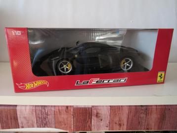 La Ferrari. Hotwheels. Mint met ovp. beschikbaar voor biedingen