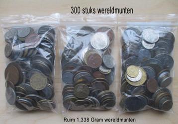 300 Stuks Wereld Munten beschikbaar voor biedingen