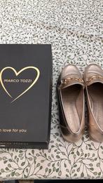 Gouden instappers maat 40 - Marco Tozzi, Kleding | Dames, Schoenen, Ophalen of Verzenden, Zo goed als nieuw, Overige kleuren, Instappers