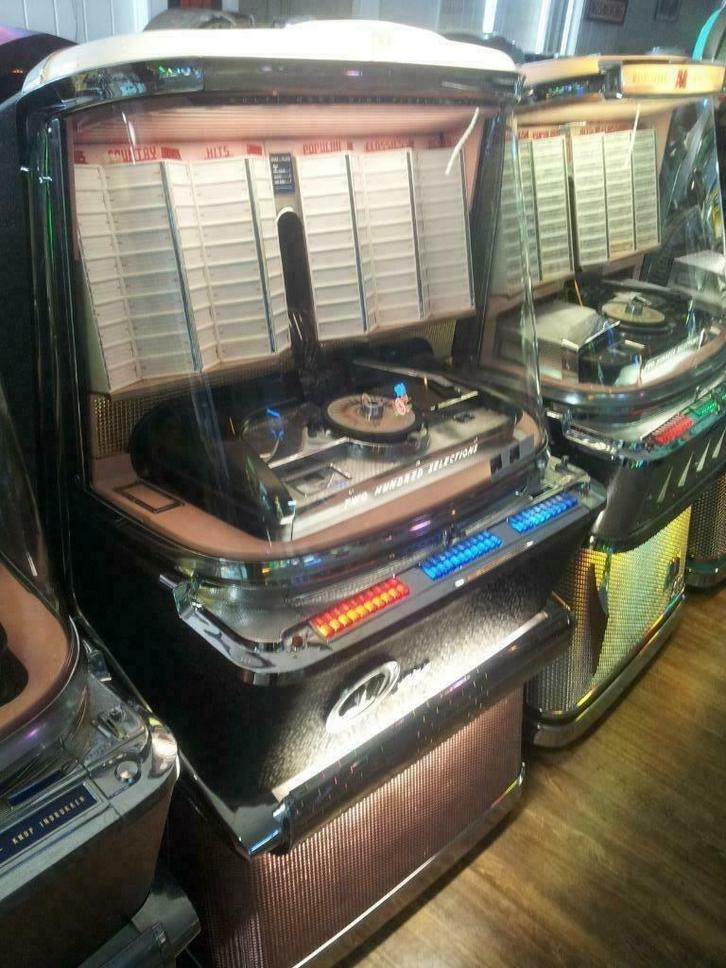 Ami H200E  3 jaar garantie, Verzamelen, Automaten | Jukeboxen, Zo goed als nieuw, Ami, 1950 tot 1960, Met singles, Ophalen