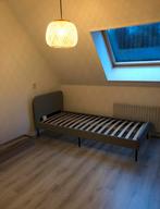 2x IKEA Slattum Bed 90x200 - Lichtgrijs, Ophalen, 90 cm, Eenpersoons, Zo goed als nieuw