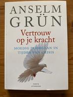 Vertrouw op je kracht - Anselm Grün, Boeken, Ophalen of Verzenden, Zo goed als nieuw, Overige typen
