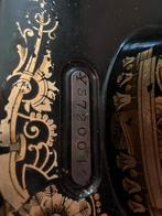 Antieke naaimachine, Antiek en Kunst, Antiek | Naaimachines, Ophalen of Verzenden