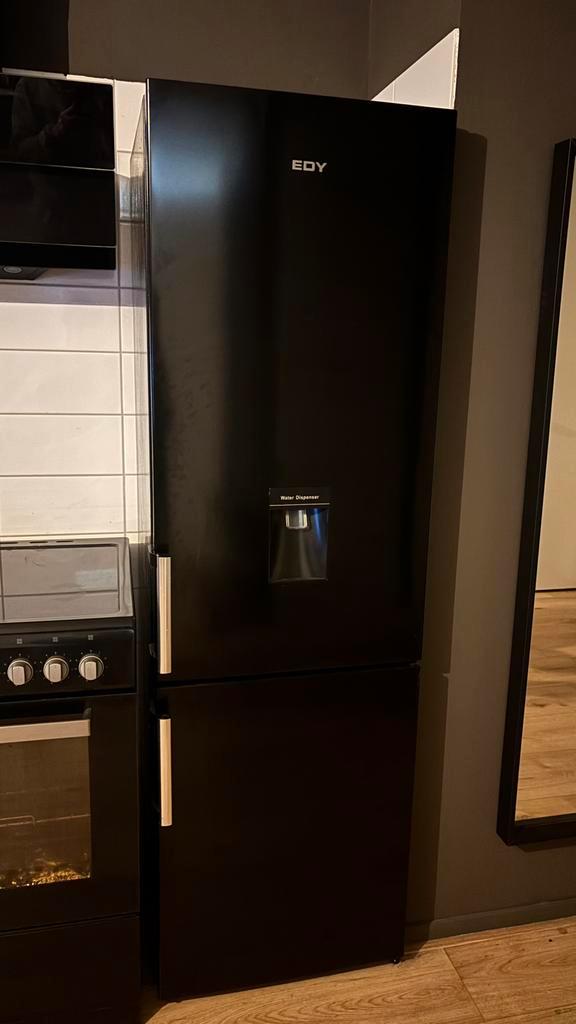 Koelkast - EDY EDHC8069, Witgoed en Apparatuur, Koelkasten en IJskasten, Zo goed als nieuw, Met aparte vriezer, 200 liter of meer