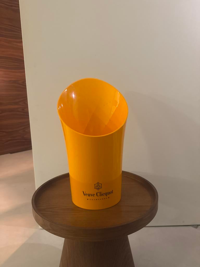 Veuve Clicquot Champagnekoeler - Kunststof, Verzamelen, Wijnen, Ophalen of Verzenden, Zo goed als nieuw