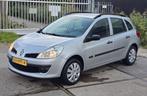 Renault Clio 1.2 16V 55KW Estate 2009 Grijs / APK / AIRCO /, Auto's, Renault, Voorwielaandrijving, 535 kg, 74 pk, 4 cilinders