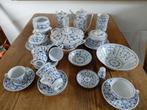 Servies Model Blau Saks., Antiek en Kunst, Ophalen