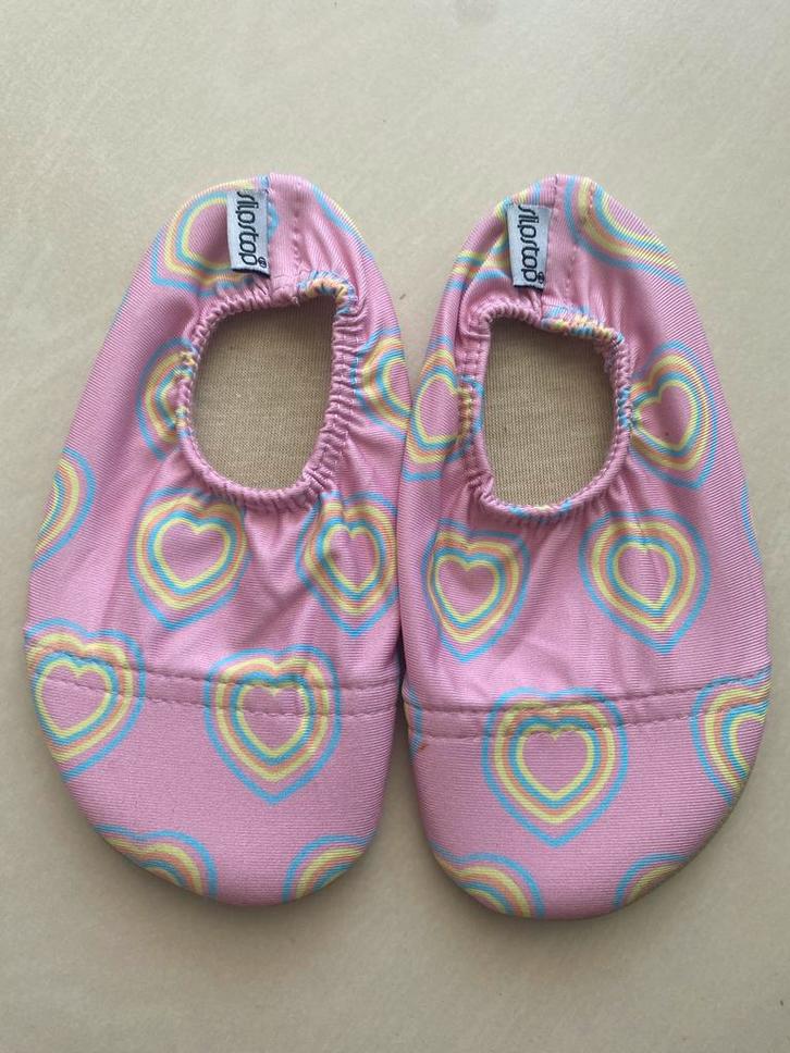 Nieuwe Slipstop waterschoentjes maat 21 / 23, Kinderen en Baby's, Kinderkleding | Kinder-zwemkleding, Nieuw, Zwemschoenen, Meisje