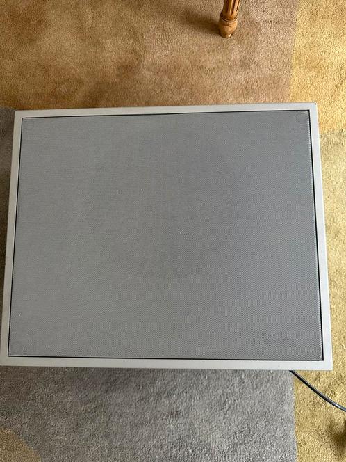 Loewe subwoofer & loewe bluetech  interactive DVD speler, Audio, Tv en Foto, Luidsprekers, Zo goed als nieuw, Subwoofer, 120 watt of meer