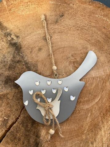 HANGERS HOUT GRIJZE VOGEL NIEUW  beschikbaar voor biedingen