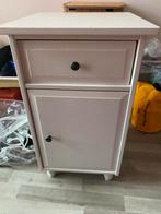 Ikea Hemnes nachtkastje, Huis en Inrichting, Slaapkamer | Nachtkastjes, Ophalen, Zo goed als nieuw, Minder dan 45 cm