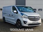 Opel Vivaro 1.6CDTI Navi LED Airco Trekhaak Camera LM Velgen, Auto's, Voorwielaandrijving, Euro 5, Stof, Gebruikt