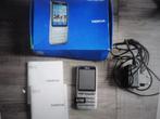 VINTAGE NOKIA C3 MOBIELE  TELEFOON IN DOOS, Gebruikt, Geen camera, Ophalen of Verzenden, Klassiek of Candybar