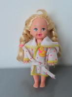 Barbie Shelly - Shelly met bad, Kinderen en Baby's, Speelgoed | Poppen, Ophalen of Verzenden, Gebruikt, Barbie