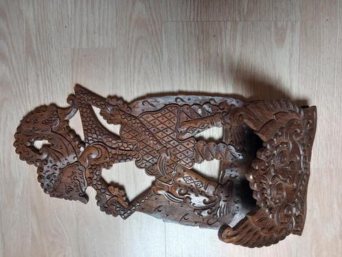 prachtig stuk houtsnijwerk uit Borneo., Antiek en Kunst, Kunst | Beelden en Houtsnijwerken, Ophalen of Verzenden