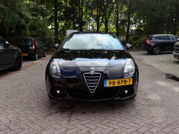 Alfa Romeo Giulietta 1.4 Turbo Multi AIR 2011 Zwart beschikbaar voor biedingen
