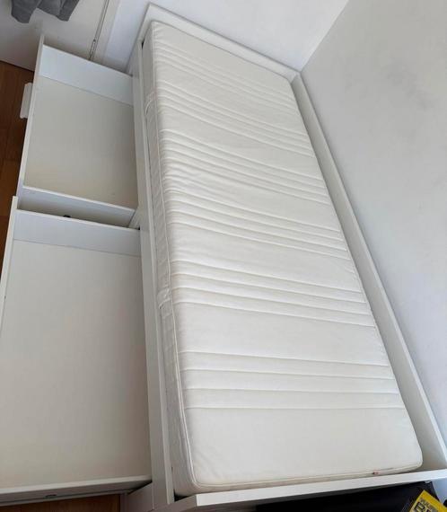 Ikea Brimnes bedbank, Huis en Inrichting, Slaapkamer | Bedden, Zo goed als nieuw, Tweepersoons, 160 cm, 200 cm, Hout, Wit, Ophalen