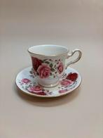 Vintage Queen Anne Kop en Schotel met Rozen, Ophalen of Verzenden