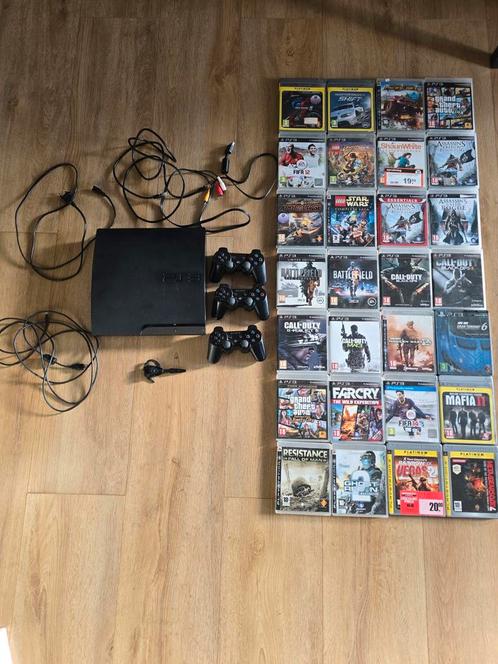 PlayStation 3 met veel games en controllers, Spelcomputers en Games, Spelcomputers | Sony PlayStation 3, Gebruikt, Slim, Met 3 controllers of meer