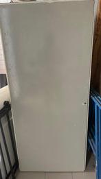 Opbergkast, Ophalen, Gebruikt