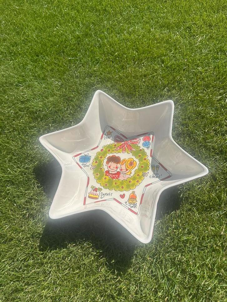 NIEUW! Blond Amsterdam star bowl 32cm, Huis en Inrichting, Keuken | Servies, Nieuw, Schaal of Schalen, Blond Amsterdam, Aardewerk