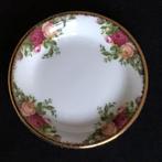Petit four bonbon Old Country Roses Royal Albert theetip, Ophalen of Verzenden, Nieuw, Porselein, Schaal of Schalen